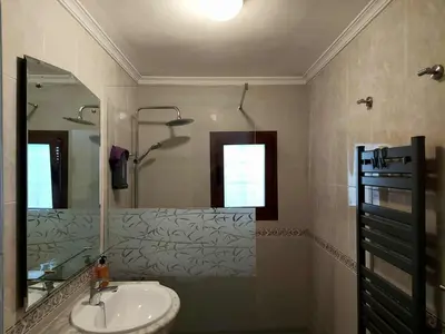 Un baño de Casa Chumba - Stunning terraces in the heart of Alora