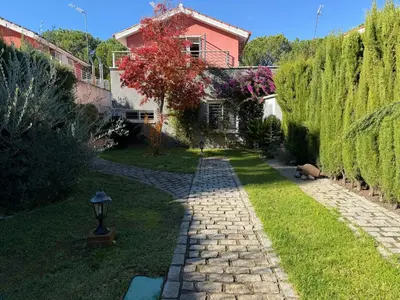 Jardín al aire libre en La Retama de la Encantada