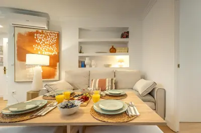Comida en o cerca de este apartamento
