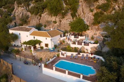 Piscina en o cerca de Las Estrellas at Cortijo de Los Cien Canos