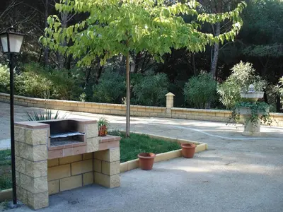 Jardín al aire libre en Casa en la sierra a 15 minutos de Cordoba