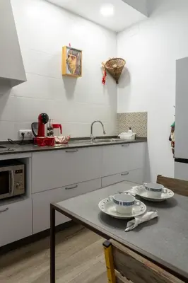 Una cocina o zona de cocina en Piso acogedor en el centro de Montilla