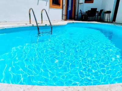 Piscina en o cerca de El Oasis de Castil 2