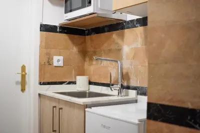 Una cocina o zona de cocina en AvantiStays Aníbal
