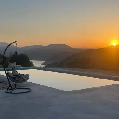 Casa Laguna