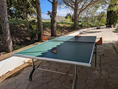 Instalaciones para jugar al ping pong en Finca KiSi Casa Rural - where generations holiday together o alrededores