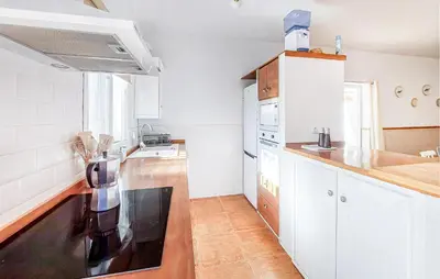 Una cocina o zona de cocina en Casa El Almendro
