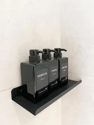 Utensilios para hacer té y café en ISG Apartments Imagen