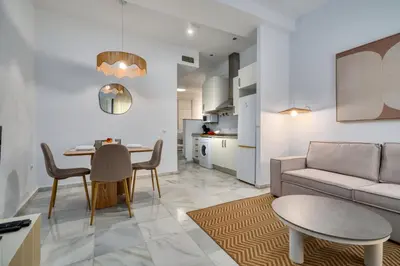 Una cocina o zona de cocina en San Marcos Loft, by Homing U