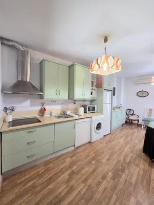 Una cocina o zona de cocina en The Llanete Collection 01