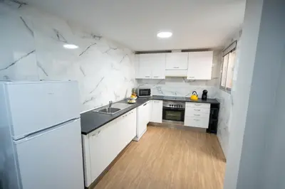Una cocina o zona de cocina en Casita con vistas a la montaña en Antequera