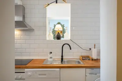 Una cocina o zona de cocina en Ohliving Line & Soul