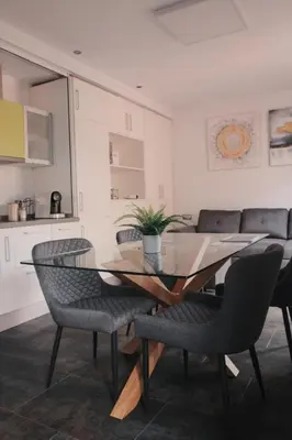 Una cocina o zona de cocina en City Center Charming Duplex - Space Maison Apartments