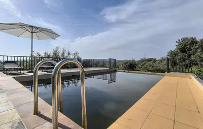 Piscina en o cerca de Amazing Home In Adamuz