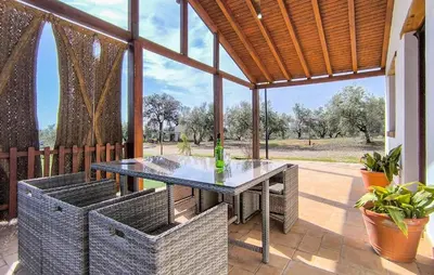 Un balcón o terraza de Amazing Home In Adamuz