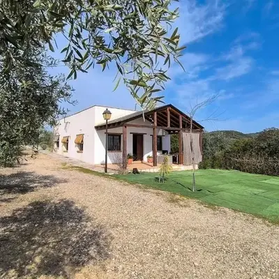 Amazing Home In Adamuz