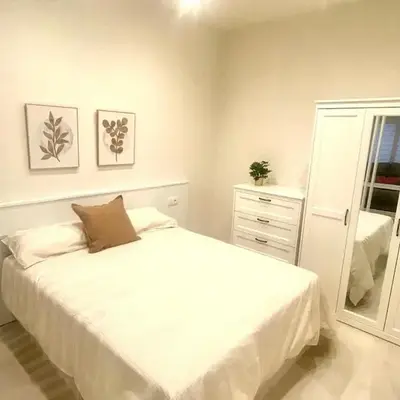 Almogávares 36 2 Apartamentos