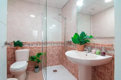 Un baño de EDomus Esencia Macarena