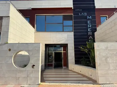 Fachada o entrada de Apartamentos Las Mereras