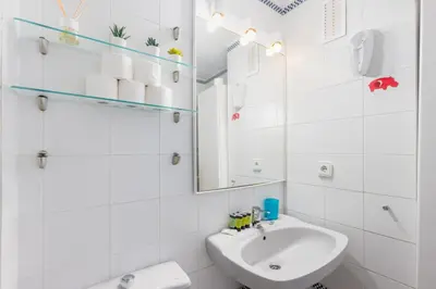 Un baño de Charming with pool in Santa Cruz