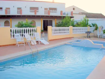Piscina en o cerca de Traditional Andalusian Farmhouse, Córdoba