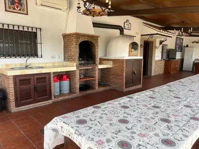 Una cocina o zona de cocina en Cortijo rural la loma de los bandoleros