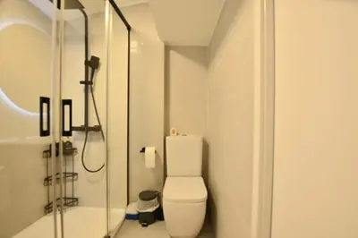 Un baño de BHost - El Rincón de Regina