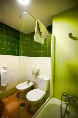 Un baño de Hotel Restaurante Campiña Del Rey