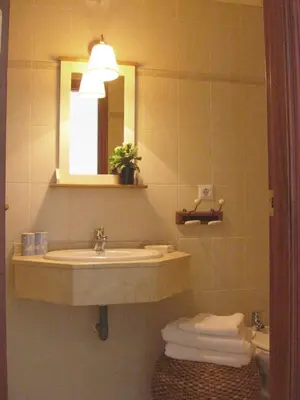Un baño de Penthouse Puerta de la Judería