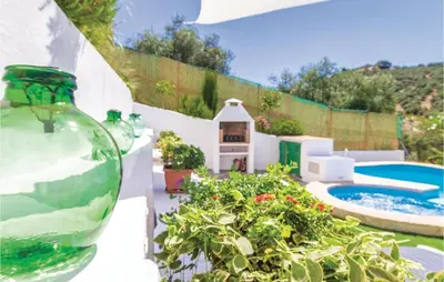 Piscina en o cerca de Stunning Home In Rute