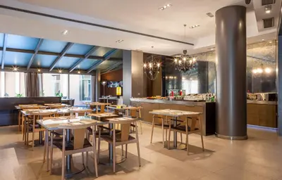 Un restaurante o sitio para comer en Porcel Torneo