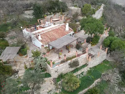 Edificio en el que se encuentra la casa o chalet