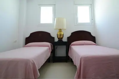 Cama o camas de una habitación en New Andalusian House 33 Free Private Parking
