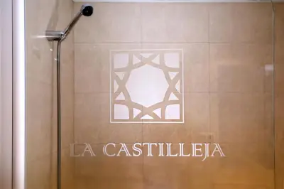 Un baño de Apartamentos Turísticos La Castilleja
