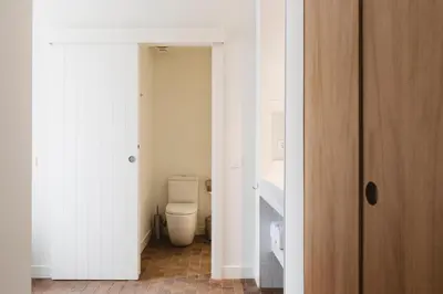 Un baño de Casa Teva Rooms Sevilla