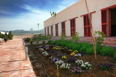 Jardín al aire libre en Apartamentos Turisticos Cortijo Garces