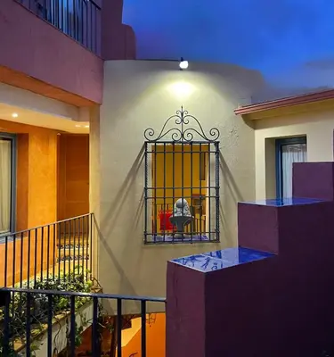 Un balcón o terraza de Hotel Conde de Cárdenas