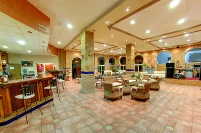 Un restaurante o sitio para comer en Balneario San Andres