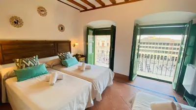 Cama o camas de una habitación en Hostel Plaza Mayor Corredera