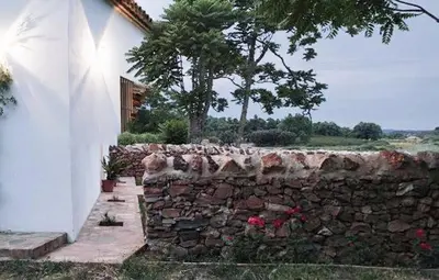 Jardín al aire libre en Casas Rurales La Lapa