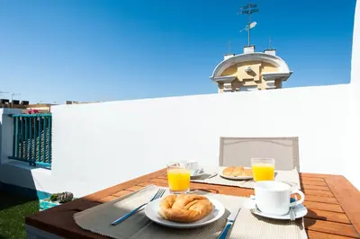 Comida en o cerca de este apartamento
