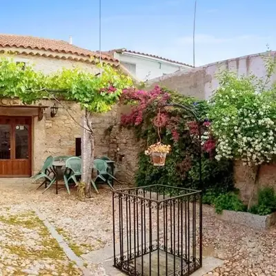 Charming House in Añora with Garden