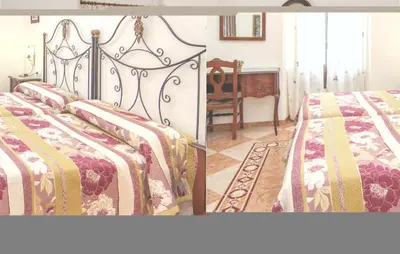 Cama o camas de una habitación en Four-Bedroom Holiday Home In Villaviciosa De Cordob