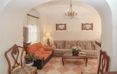 Zona de estar de Four-Bedroom Holiday Home In Villaviciosa De Cordob