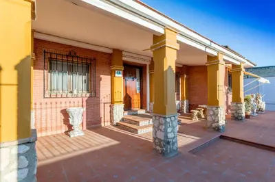 Edificio en el que se encuentra la casa o chalet