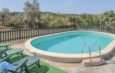 Piscina en o cerca de Pet Friendly Home In Villaviciosa De Cordob