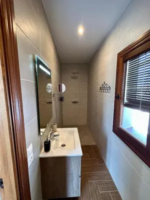 Un baño de El Amparo