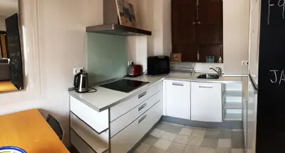 Una cocina o zona de cocina en 19th Century Sevillian Apartment