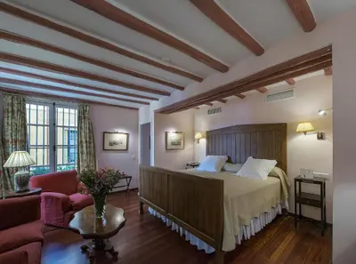 Cama o camas de una habitación en Hotel Las Casas de la Judería
