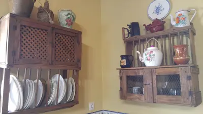 Utensilios para hacer té y café en Casa Rural Huerta la Lapa